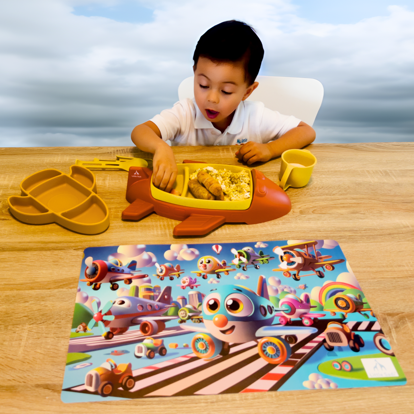 Little Sadi Airplane Kids Dinnerware Set